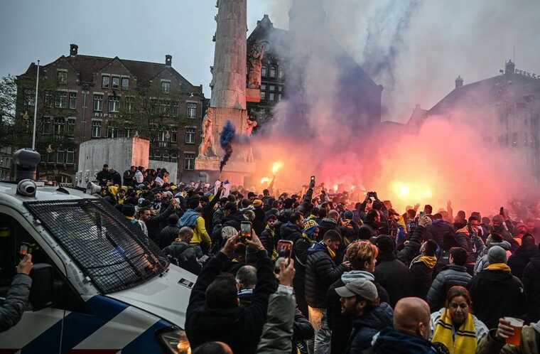 В Амстердаме на митинге задержали более 280 человек