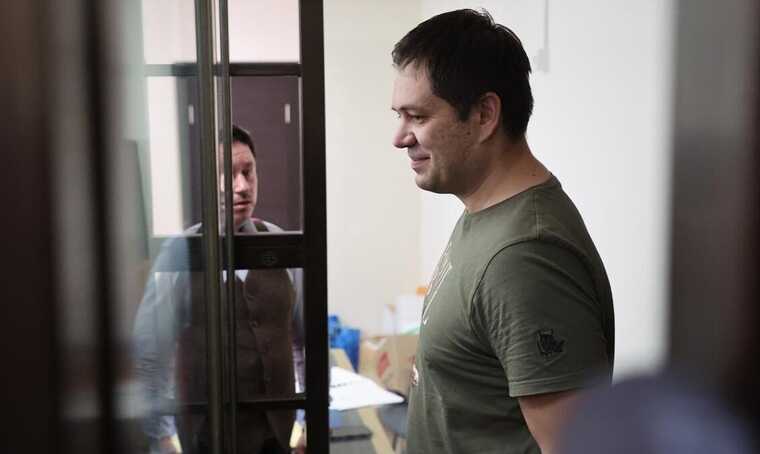 Главред Baza Глеб Трифонов не признал вину и попросил о домашнем аресте