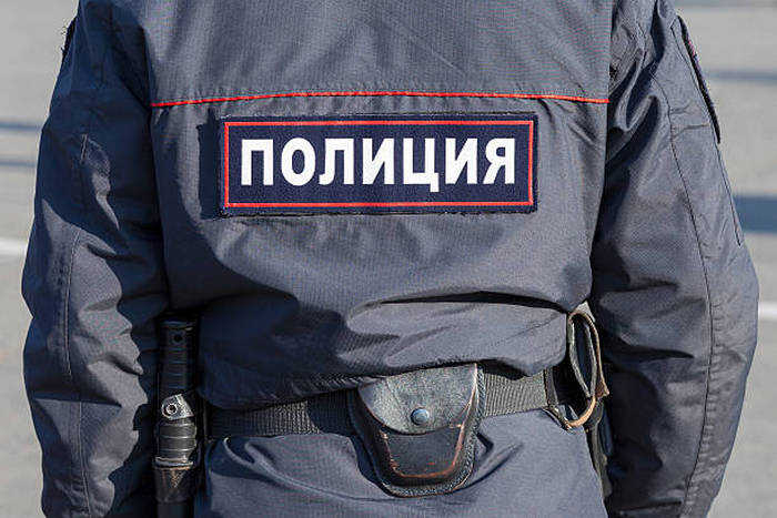 На железнодорожной станции в Москве произошла вооружённая перепалка между подростками
