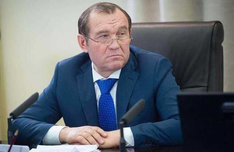 Петр Бирюков и семейные миллиарды: как родственники вице-мэра контролируют московское ЖКХ через тендеры без конкуренции