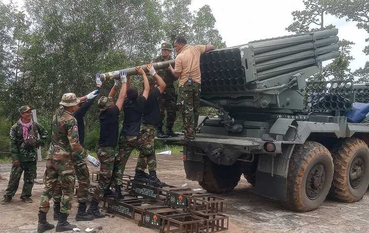 Военные Таиланда обвиняют Камбоджу в нарушении режима прекращения огня