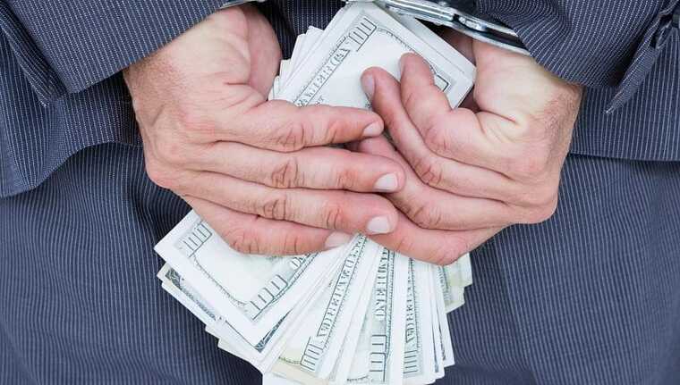 Бывший депутат думы Братска предстанет перед судом за взятки на 16 миллионов
