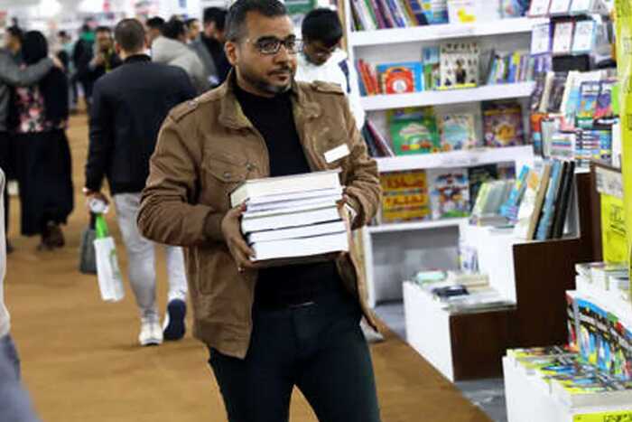 Российский книжный союз подготовил памятку для книжних магазинов о том, как работать с авторами иноагентами и экстремистами