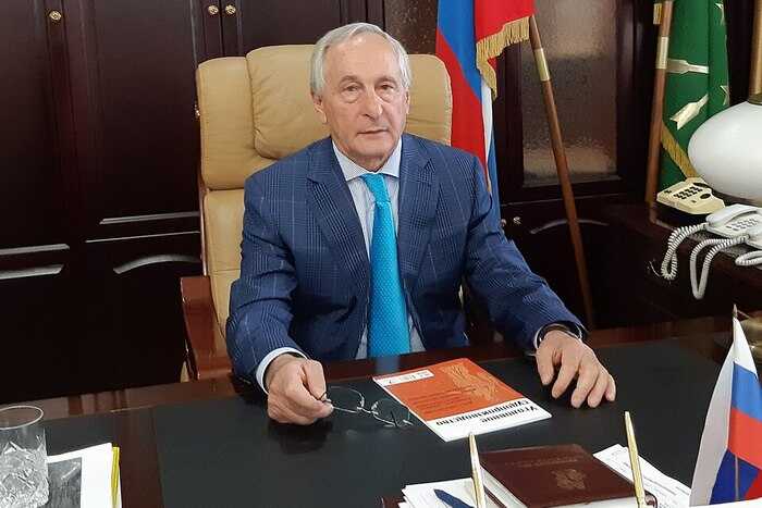 Бывший зять Аслана Трахова стал владельцем сотен объектов недвижимости без законного дохода